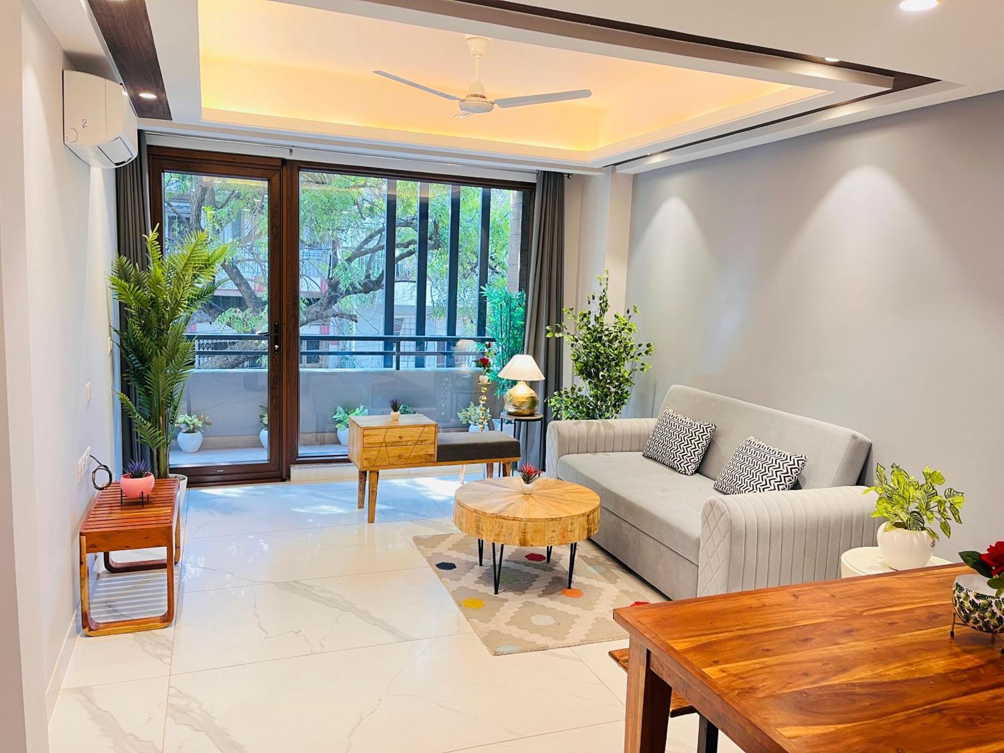 Hotel Gianmala Residency South Extension Near Aiims Delhi Ню Делхи Екстериор снимка