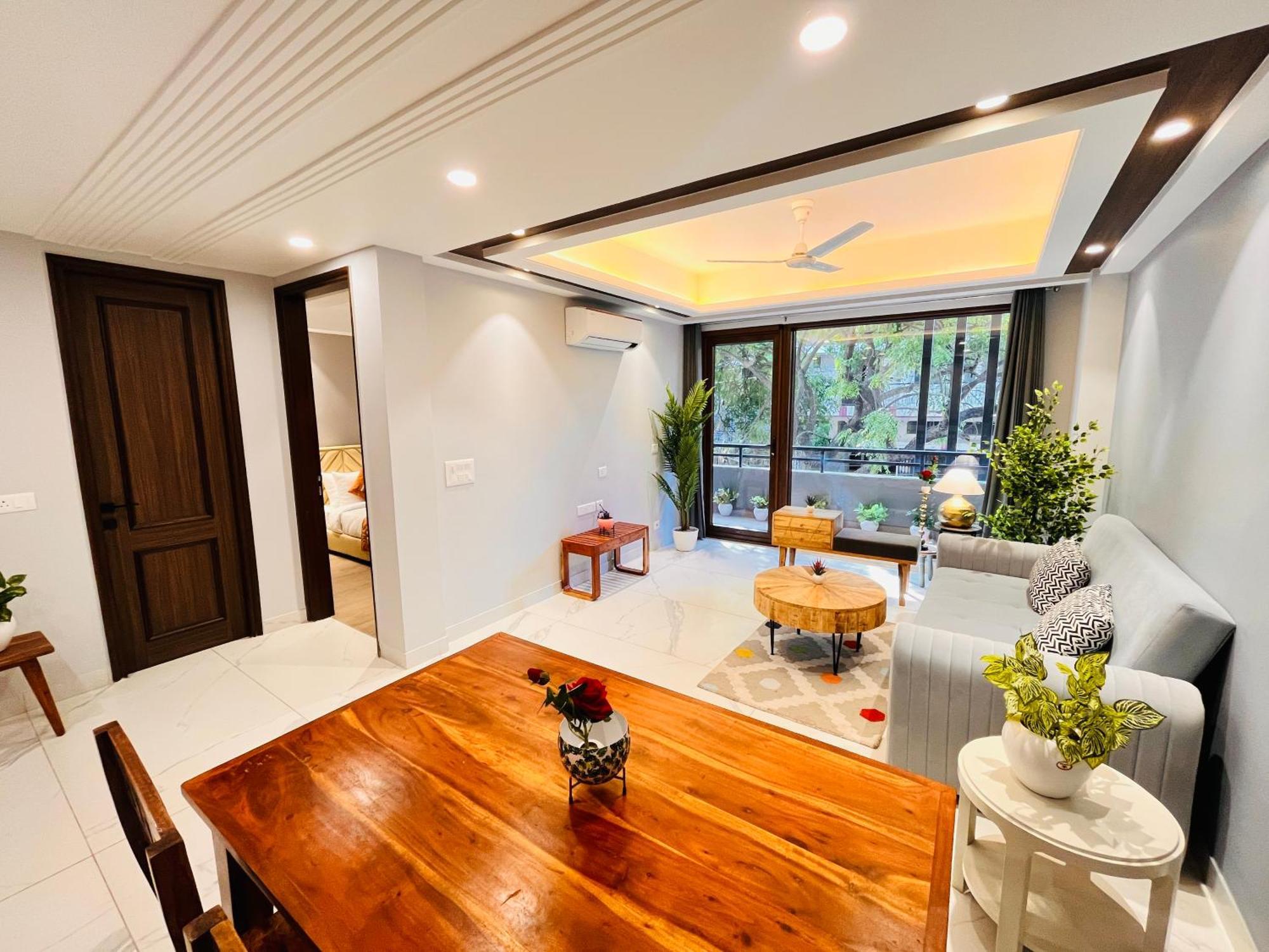 Hotel Gianmala Residency South Extension Near Aiims Delhi Ню Делхи Екстериор снимка