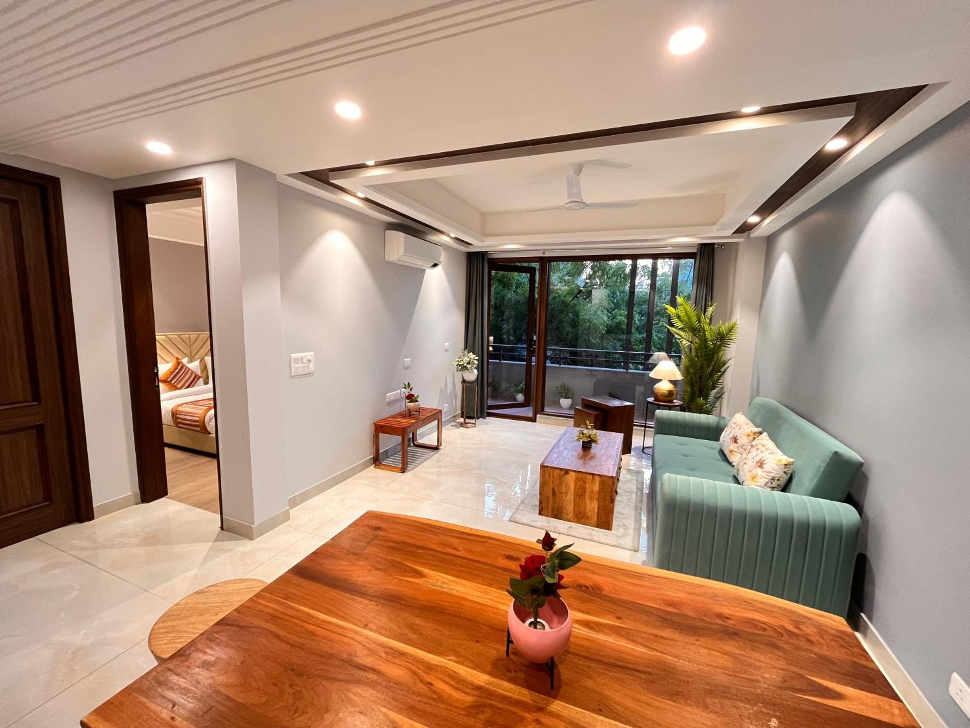 Hotel Gianmala Residency South Extension Near Aiims Delhi Ню Делхи Екстериор снимка