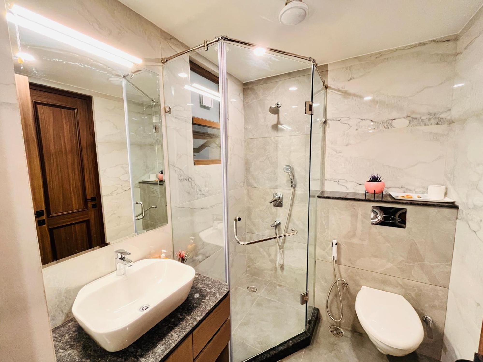 Hotel Gianmala Residency South Extension Near Aiims Delhi Ню Делхи Екстериор снимка