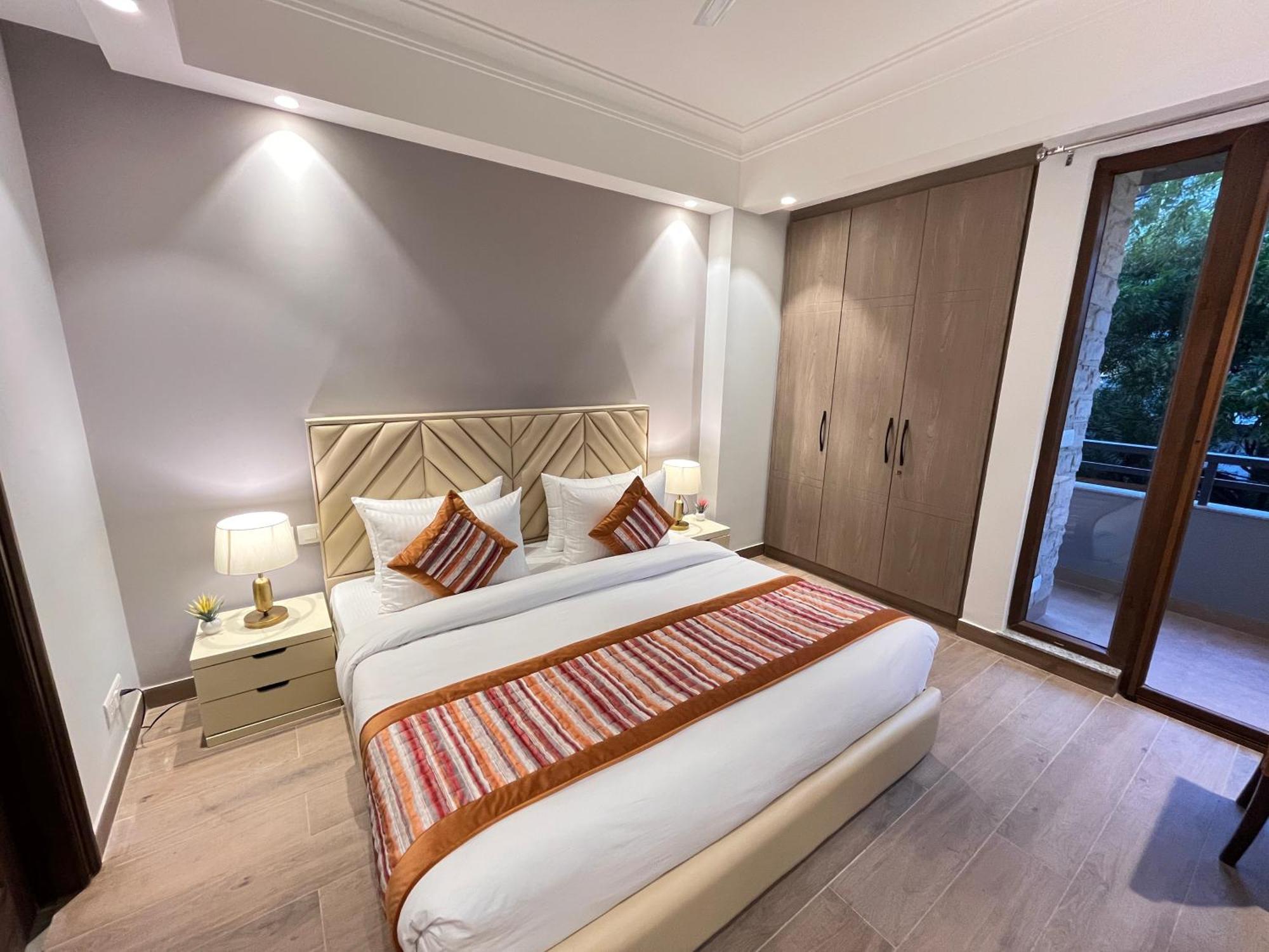 Hotel Gianmala Residency South Extension Near Aiims Delhi Ню Делхи Екстериор снимка