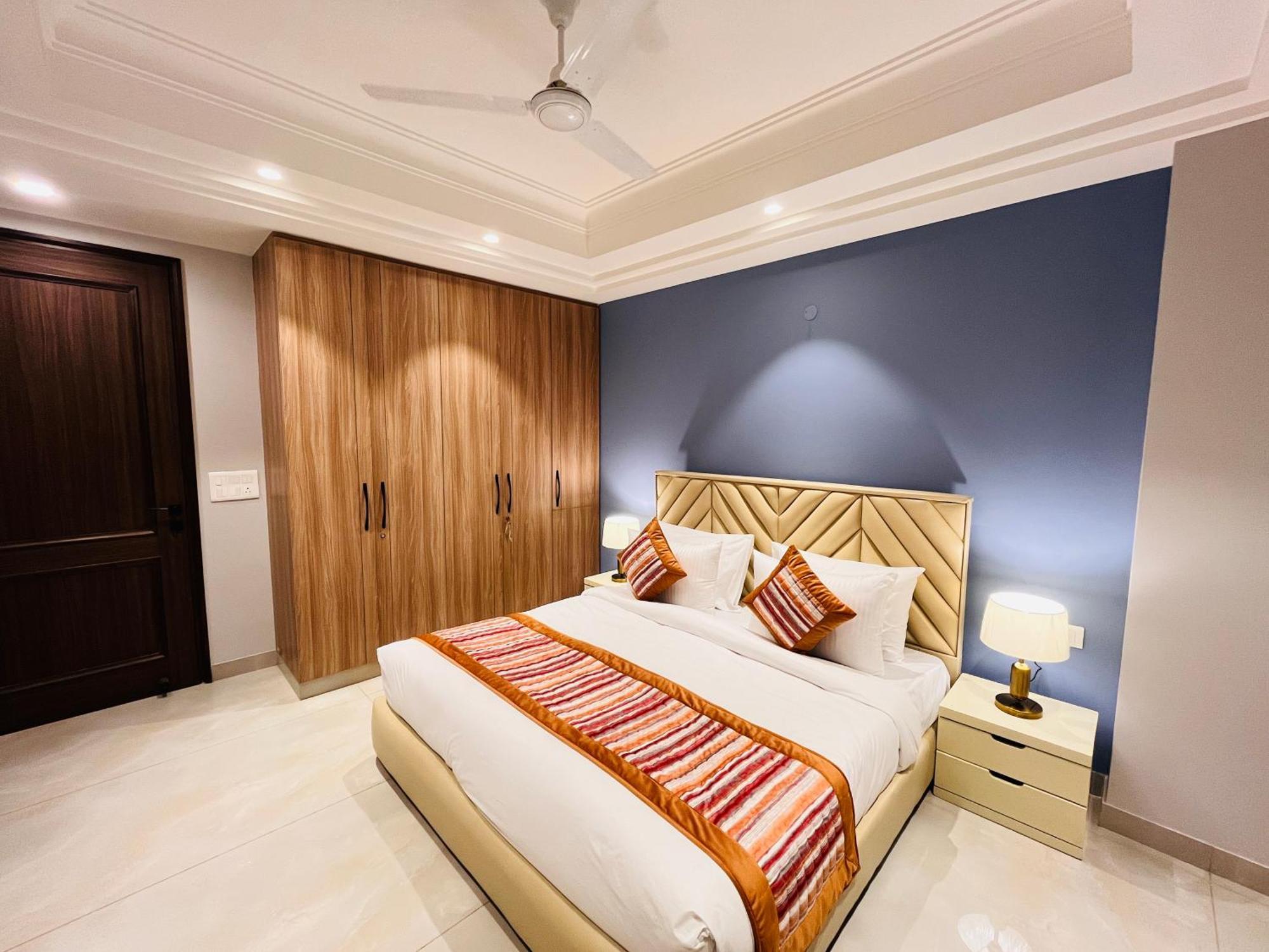 Hotel Gianmala Residency South Extension Near Aiims Delhi Ню Делхи Екстериор снимка